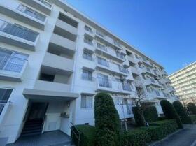 東鷲宮ニュータウン公園通り３−８号棟