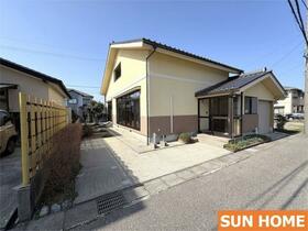 富山県下新川郡入善町椚山