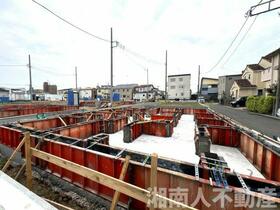 神奈川県平塚市西真土１丁目