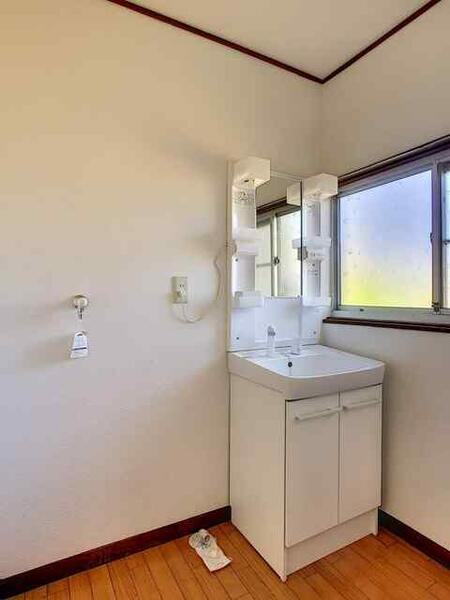 detached 茨城県古河市水海

地図を見る