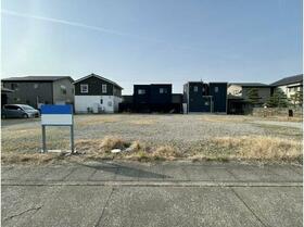 石川県白山市一塚町