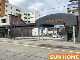 富山県高岡市片原町