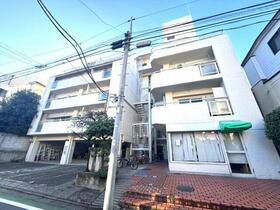 セザール早稲田