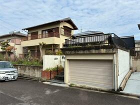 三重県津市長岡町