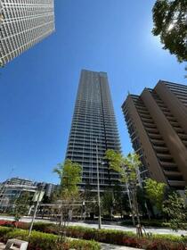 ＨＡＲＵＭＩ　ＦＬＡＧ　ＰＡＲＫ　ＶＩＬＬＡＧＥ　Ｔ棟