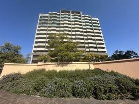 京阪東ローズタウン・ファインガーデンあゆみヶ丘Ｂ棟