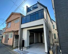 東京都世田谷区世田谷１丁目