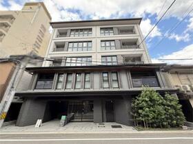 京都府京都市中京区西洞院通姉小路上る三坊西洞院町