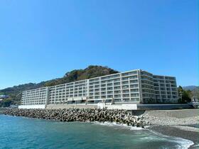 レーベンリゾシアヴェスティブルー