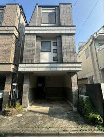 東京都世田谷区南烏山１丁目