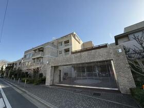 パークコート市谷仲之町