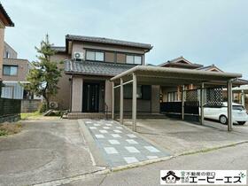 富山県高岡市波岡