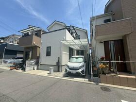 大阪府泉大津市小松町
