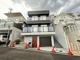 兵庫県神戸市中央区熊内町８丁目