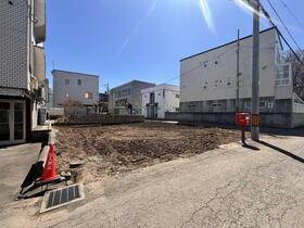 北海道札幌市南区真駒内東町１丁目