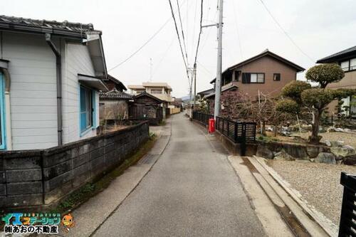 detached 徳島県小松島市大林町字金島