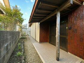 福岡県筑紫野市紫２丁目