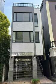 東京都文京区小石川４丁目