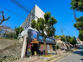 湊川パークハイツ