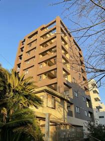 プレセリエ西条町４階