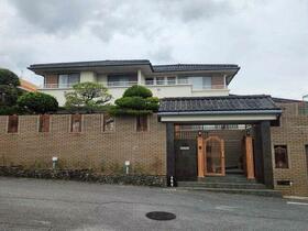 沖縄県うるま市みどり町３丁目