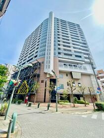 ＫＡＶＣ・コルポラレアルス