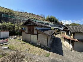 山梨県中央市高部