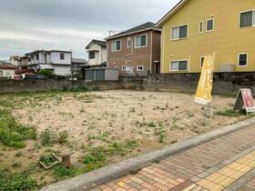 福岡県北九州市小倉南区若園１丁目
