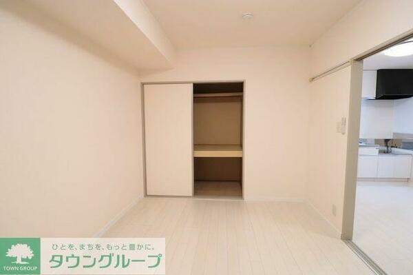 apartment 埼玉県北足立郡伊奈町大字小室
地図を見る