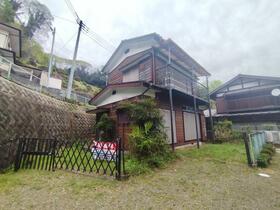 山梨県上野原市松留