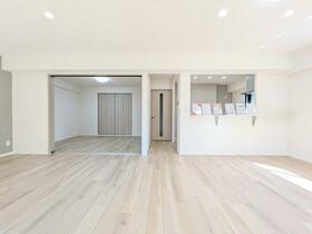 アルピナ春日井〜リノベ　済×角住戸×専用庭〜