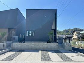 広島県大竹市玖波１丁目