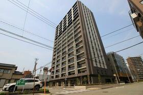 レーベン金沢　ＭＩＤ　ＷＥＳＴ　ＴＯＷＥＲ