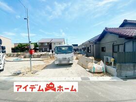 愛知県春日井市花長町１丁目