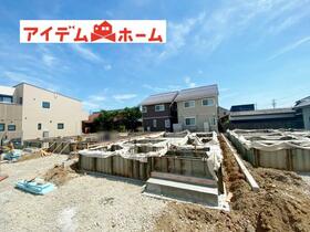 愛知県春日井市花長町１丁目