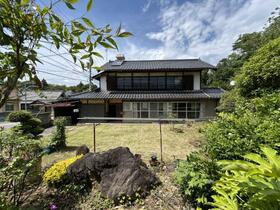山梨県韮崎市藤井町坂井