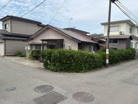 秋田県秋田市新屋割山町