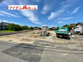 愛知県西尾市南中根町長仙