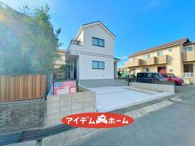 愛知県津島市唐臼町油田