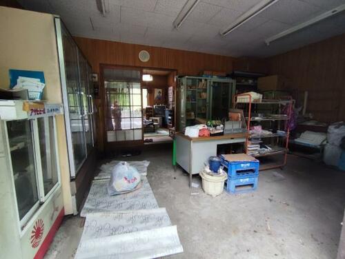 detached 山梨県大月市七保町瀬戸