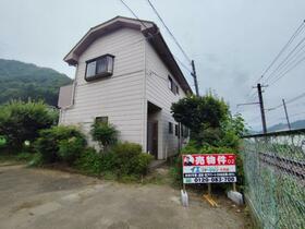 山梨県都留市田野倉