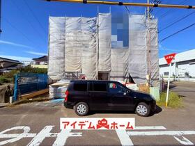 愛知県一宮市三ツ井８丁目