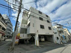 メゾンいずみ 402 ｜ 沖縄県浦添市城間３丁目（賃貸アパート1R・4階・23.94㎡） その1