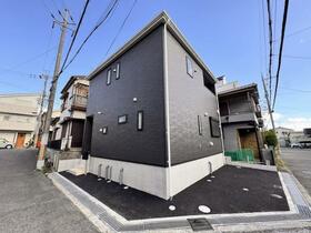 大阪府枚方市楠葉中之芝１丁目