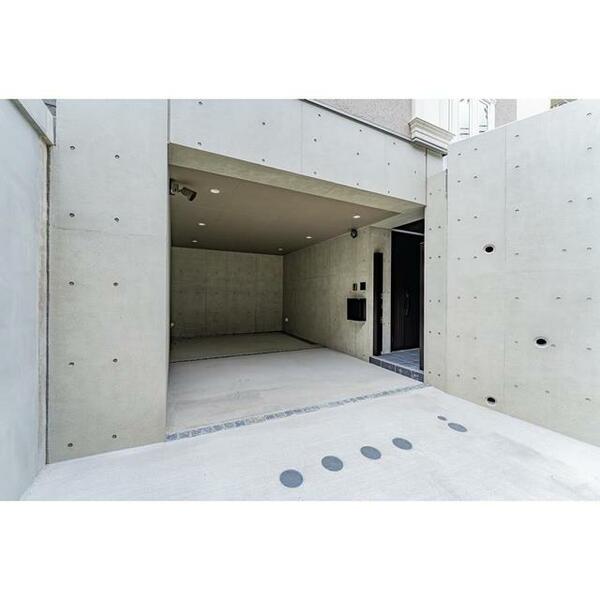 detached 東京都港区南麻布３丁目

地図を見る