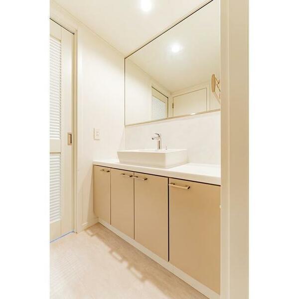 detached 東京都港区南麻布３丁目

地図を見る