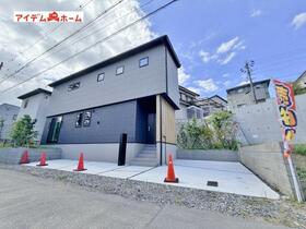愛知県岡崎市六供町字一本松