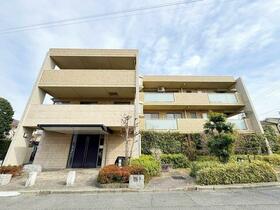 テラッツァ祖師ヶ谷大蔵　３階