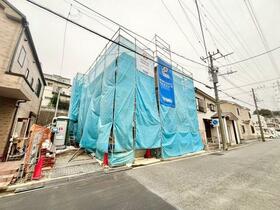 神奈川県横浜市鶴見区獅子ケ谷１丁目