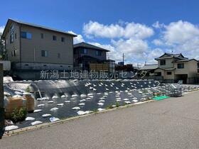新潟県新潟市中央区関屋本村町１丁目